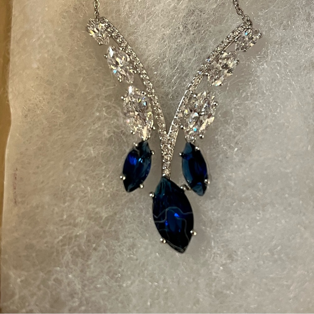 Elegant Sterling Silver and Blue Sapphire Necklace